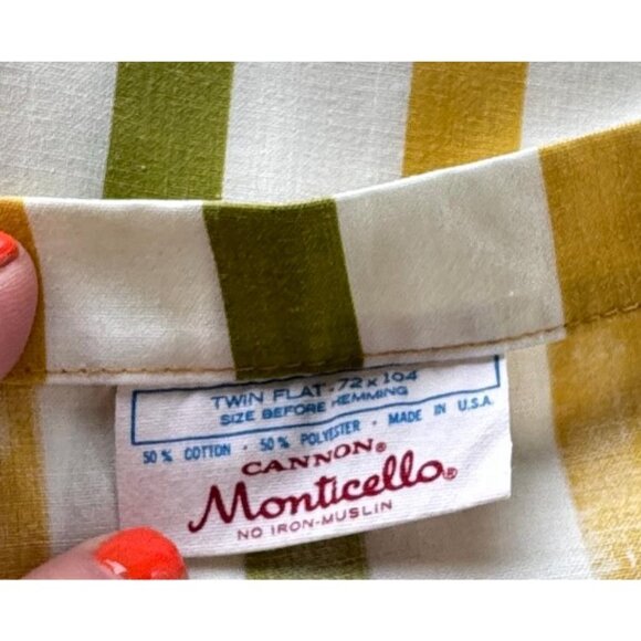 Vintage 1970s top/ flat sheet, yellow, white, green stripes, Cannon Monticello - Picture 4 of 7